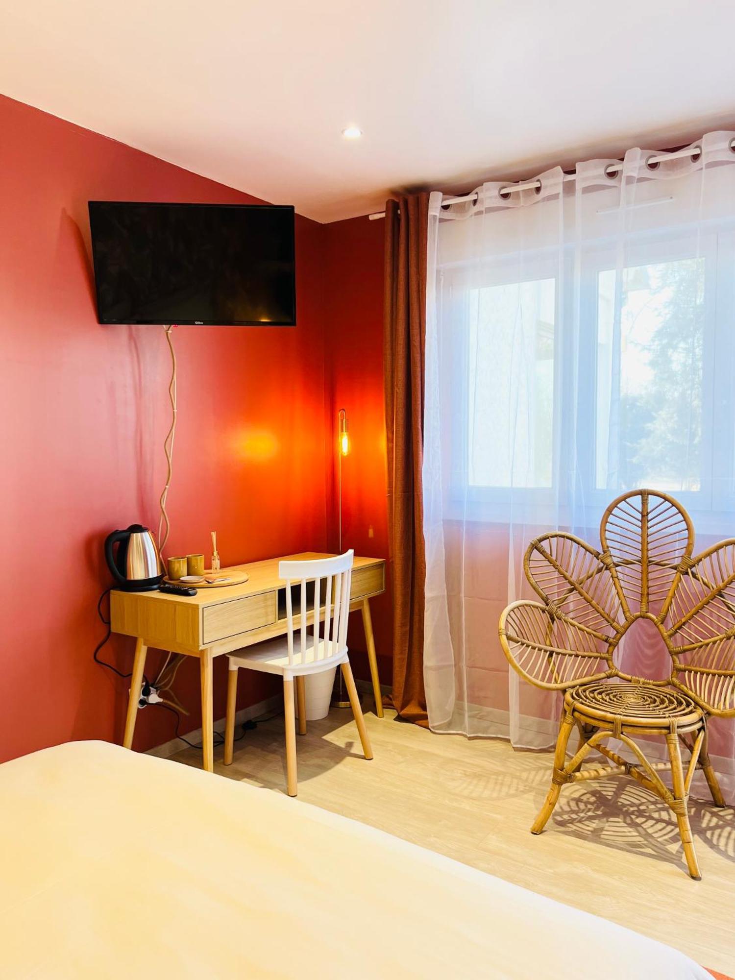 Motel Les Broussailles Mesves-sur-Loire Buitenkant foto