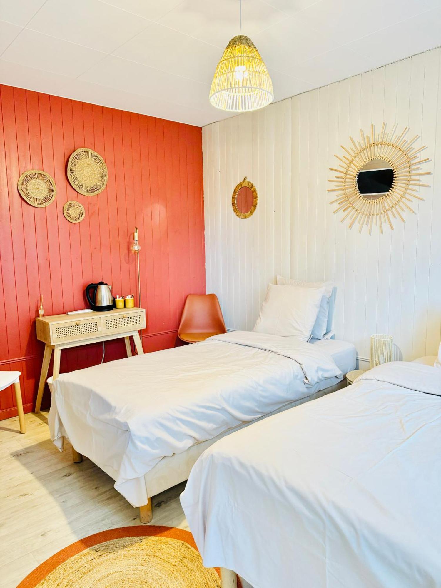 Motel Les Broussailles Mesves-sur-Loire Buitenkant foto